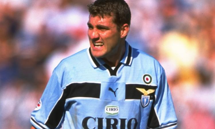 Vieri twitta:| 'Gigi il più forte degli ultimi 50 anni...'