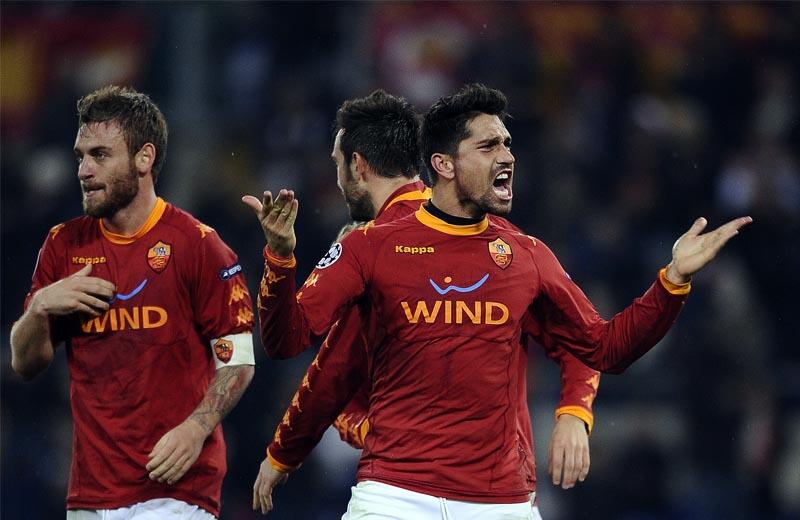 Inter tra Borriello, Maicon e JC