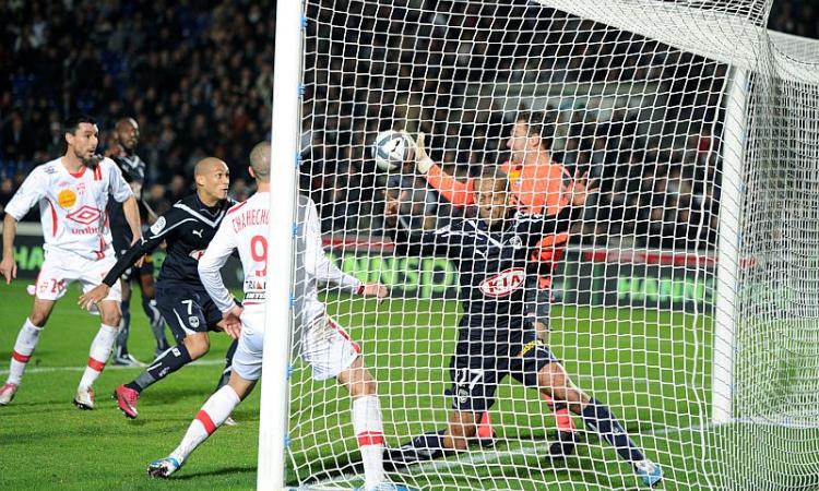 Ligue 1: Gol fantasma a Bordeaux. Pareggio Arles