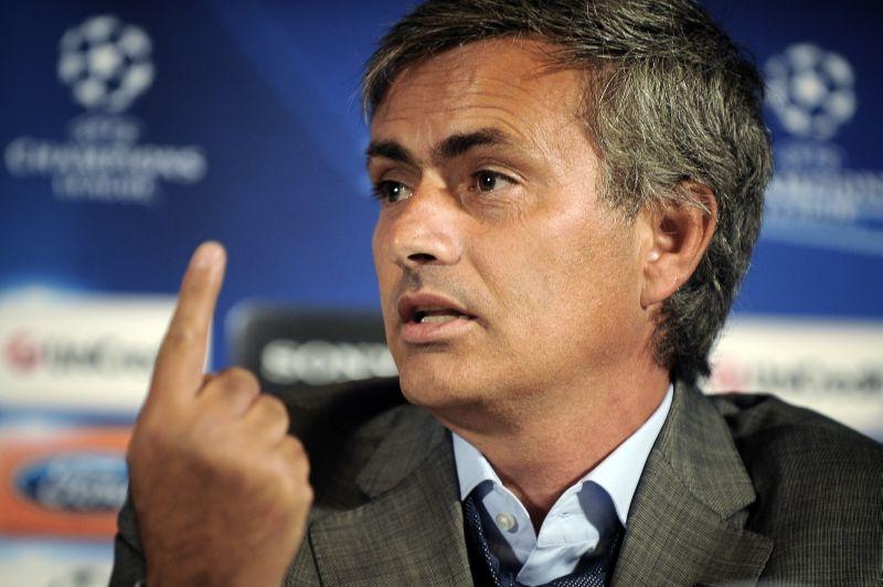 Chelsea, Mourinho: 'Mercato? Con calma' VIDEO