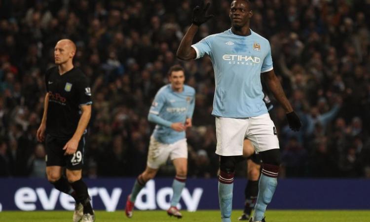 E il Napoli torna da Manchester con... Balotelli!