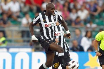 Il centrocampista della Juventus Sissoko in azione