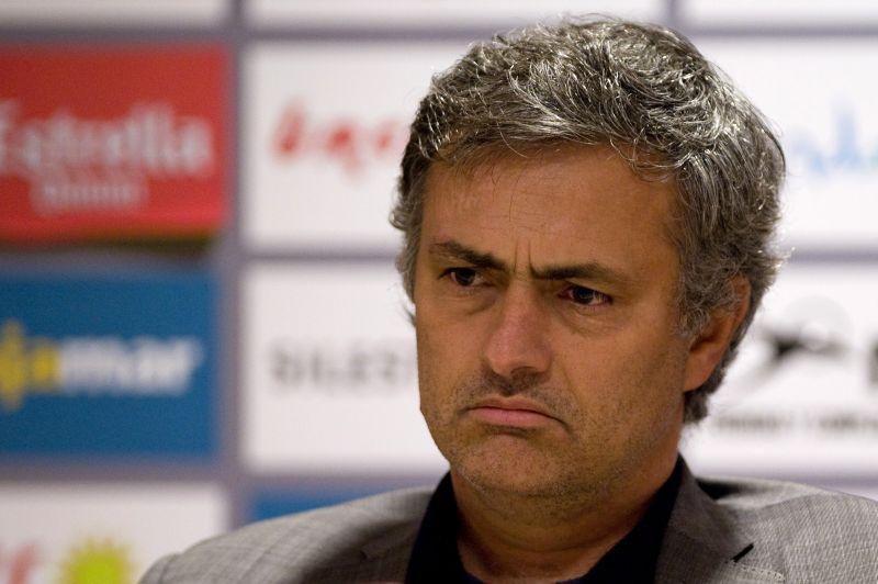 VIDEO Chelsea: Mourinho furioso, medico allontanato