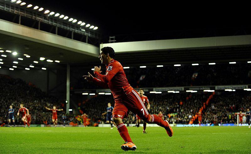 JuveChampions: RVP-Suarez-Higuain!