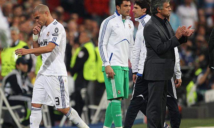 Lite con Vilanova, Mourinho squalificato due giornate