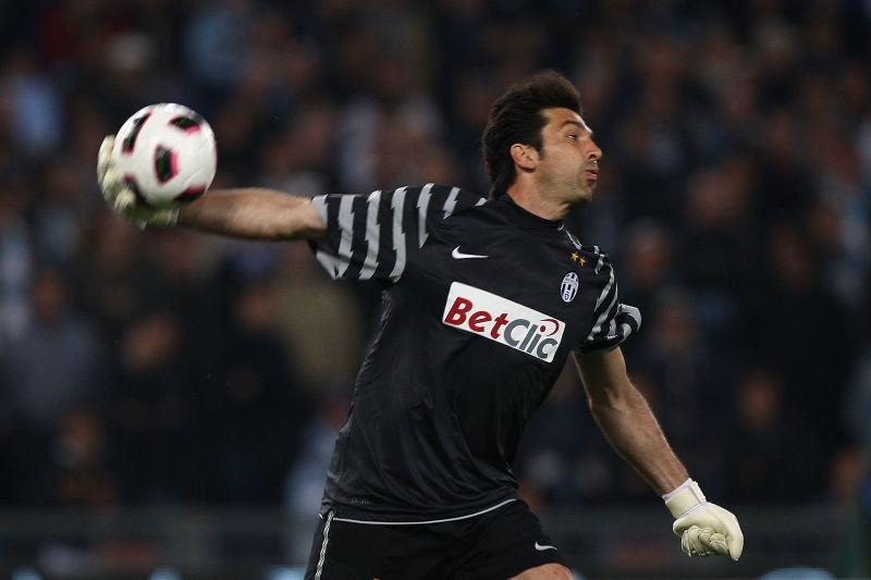 Juventus, speranza Buffon: gioca con l'Inter?