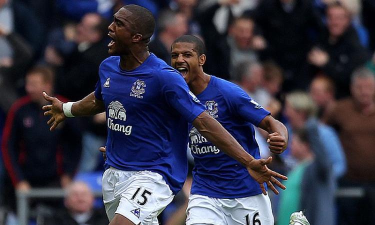 Everton, Distin: 'Ritiro? Ho ancora voglia di giocare'