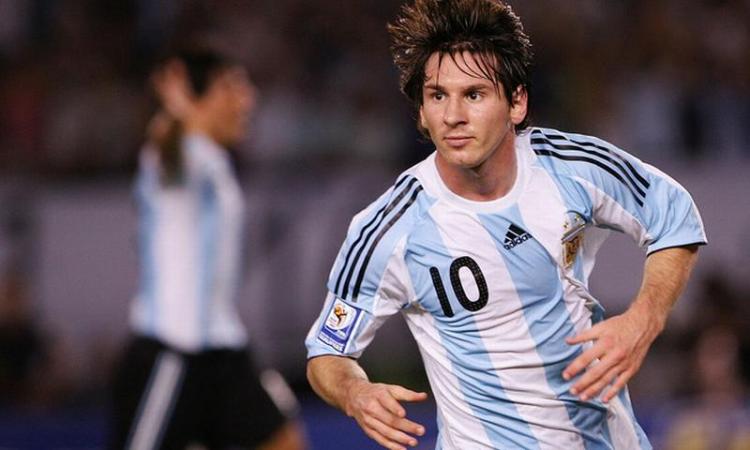 Brasile 2014. Poker Uruguay e Argentina: Cavani, Suarez, Higuain, Messi...
