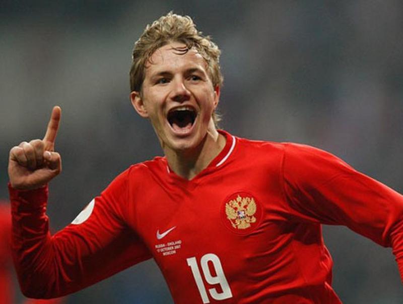 Euro 2012: Tripletta Pavlyuchenko, Barnetta spaventa l'Inghilterra!