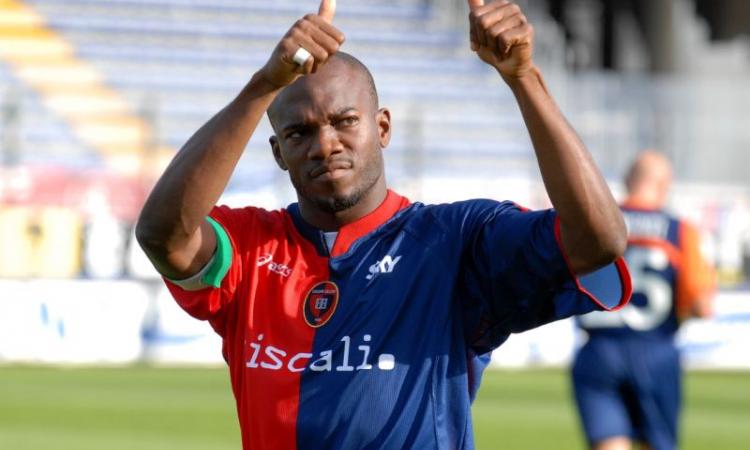 Cagliari: in panchina può arrivare Suazo