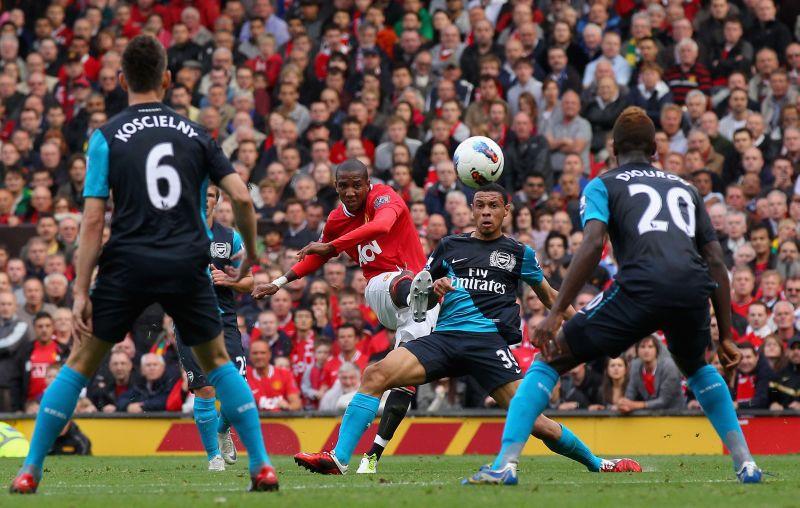 Premier: Manchester padrona! Lo United ne rifila 8 all'Arsenal, il City vola!