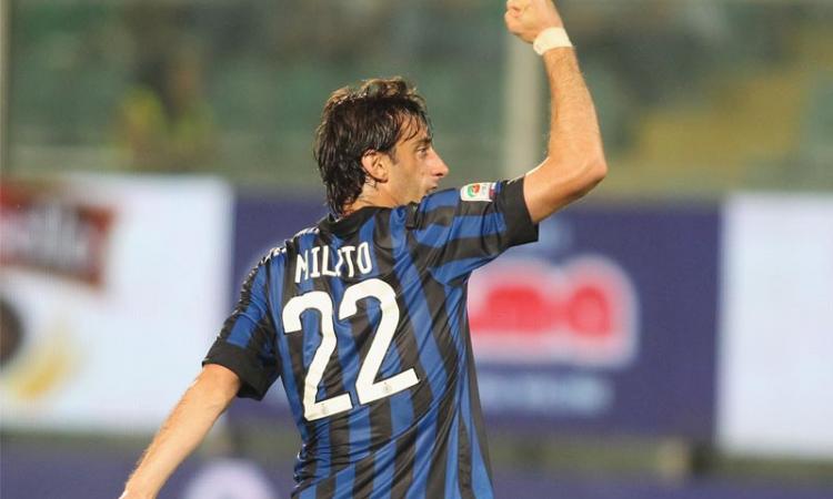 Inter: le maglie di Milito e Materazzi all'asta per beneficenza