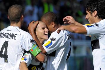 Giovinco festeggiato dai compagni