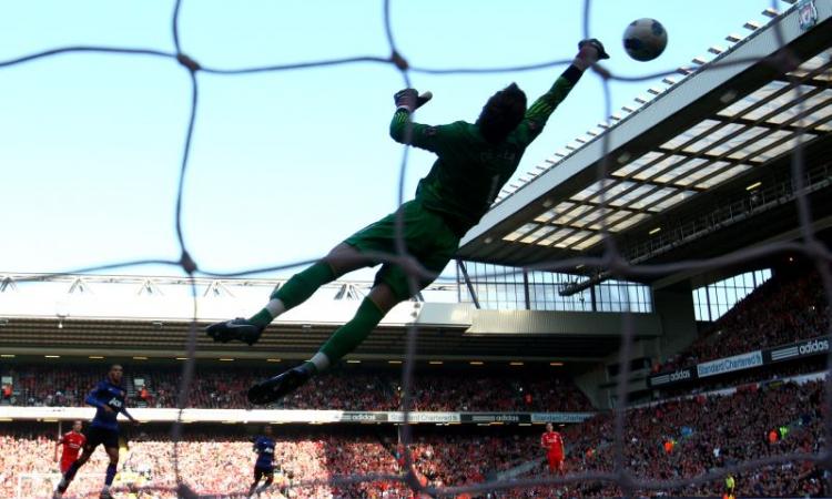 Man United, van Gaal: 'Farò di tutto per trattenere De Gea'