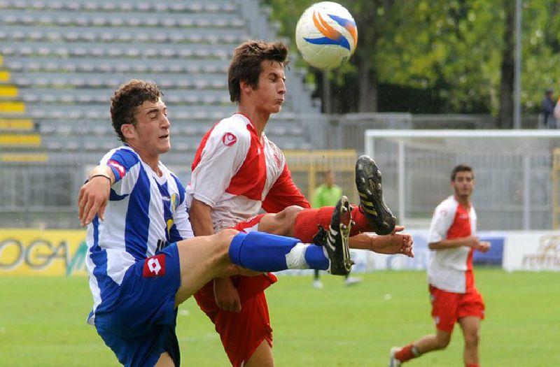 Storie di Lega Pro: il ruggito di Leonescu infiamma Rimini