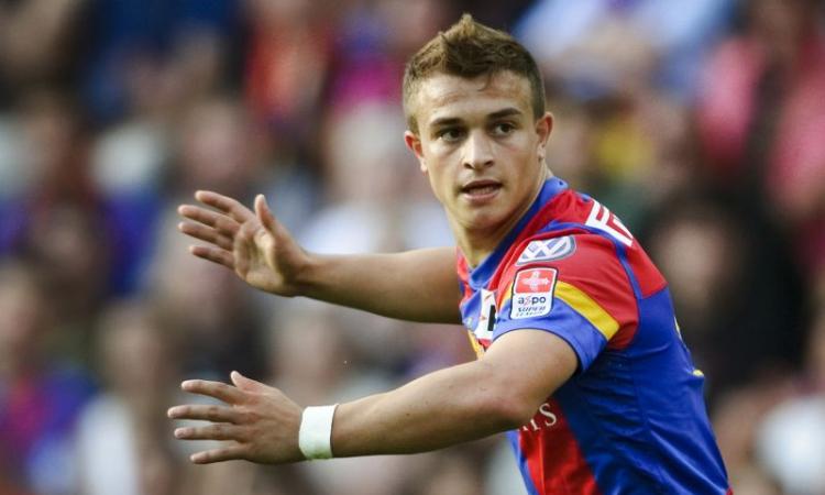Shaqiri in Italia, dietro c'è il Milan?