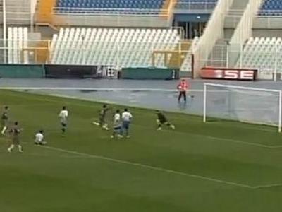 Gol di rabona: Masini incanta Teramo. VIDEO