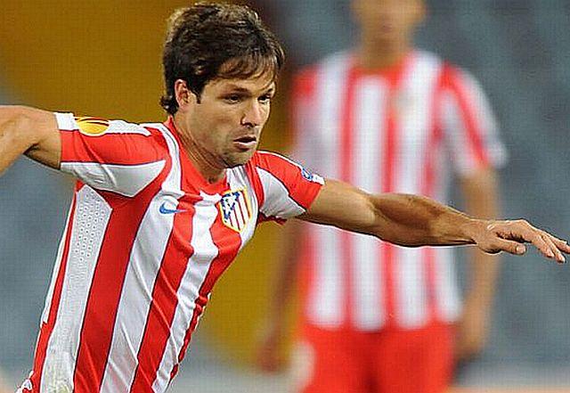 Liga: Atletico-Levante 3-2, Diego gol. A Granada gara sospesa: colpito guardalinee