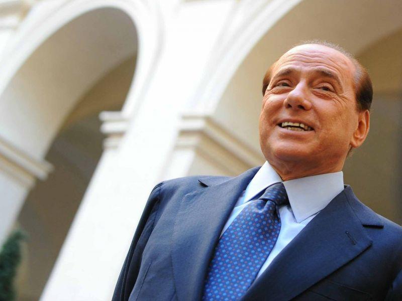 Mancini 'Tevez lo devi comprare'  Berlusconi 'Non corteggio nessuno!'