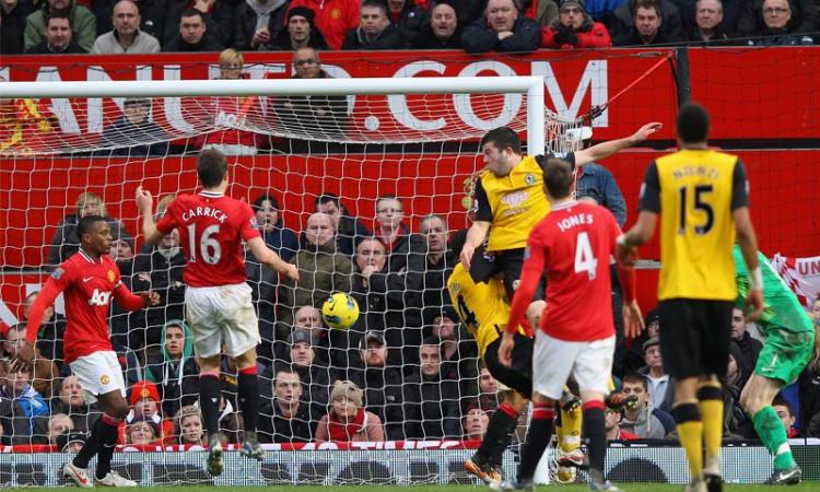 Premier: Capodanno amaro per Sir Alex e Villas Boas