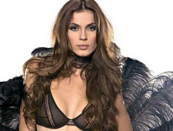 Nena Ristic, tifosa del Milan e di Boateng; beato lui...