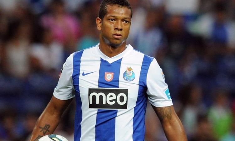Guarin: God between Inter and Juve