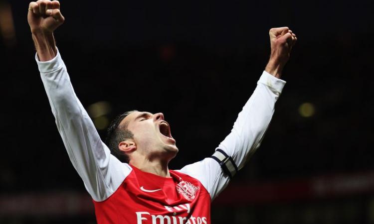 Van Persie o Higuain:| La Juve torna all'attacco