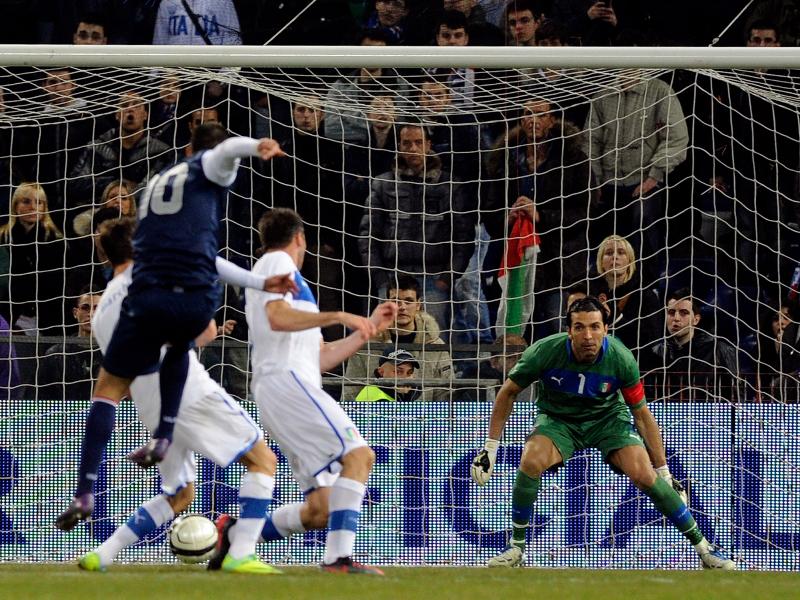 Italia-Stati Uniti 0-1 by Dempsey