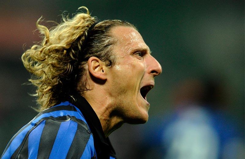 Forlan-gol. Juve, che succede? Lazio, che gioia! FOTOGALLERY