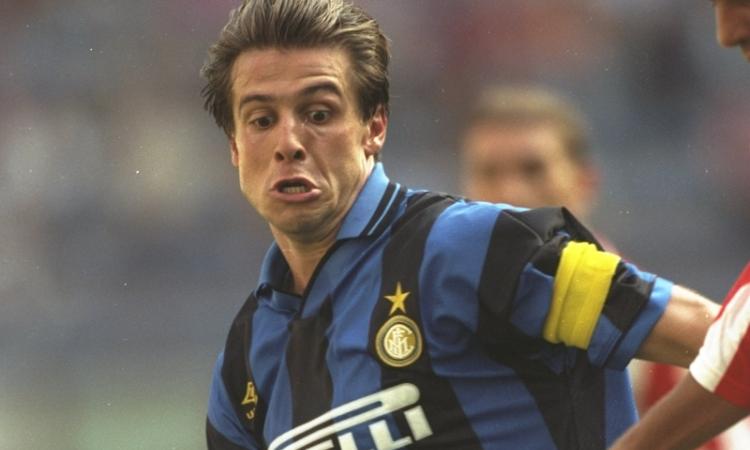 Berti consiglia l'Inter: 'Strappiamo Llorente alla Juve'