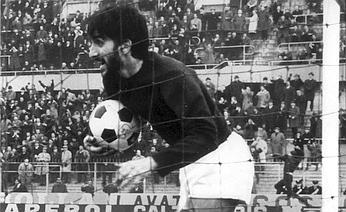 Genoa, l'omaggio al mito di Gigi Meroni VIDEO