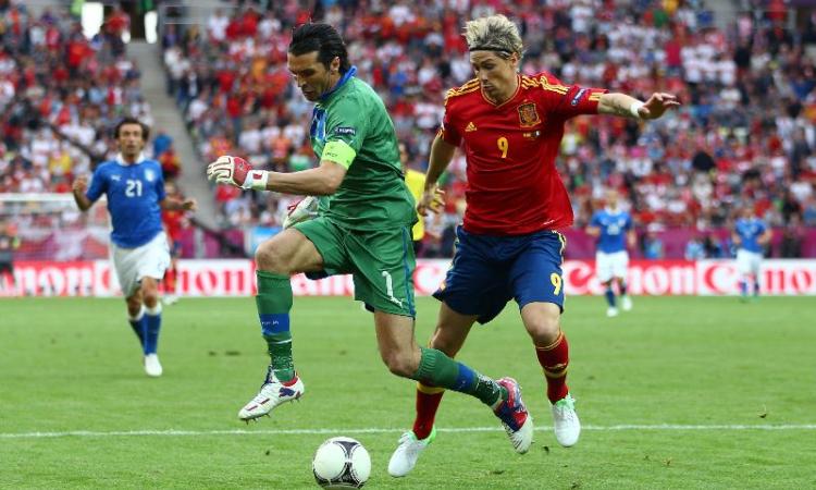 VIDEO Spagna-Italia:| Arbitra il portoghese Proenca