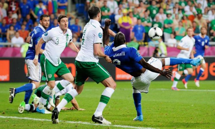Che cosa deve fare Balotelli per conquistare l'Italia e vivere felice