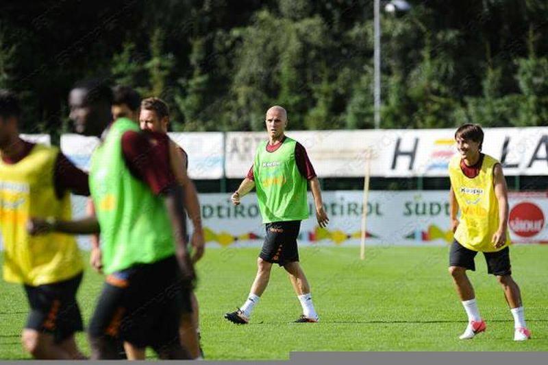 Roma, out Pjanic:| Taddei e Burdisso in panca?