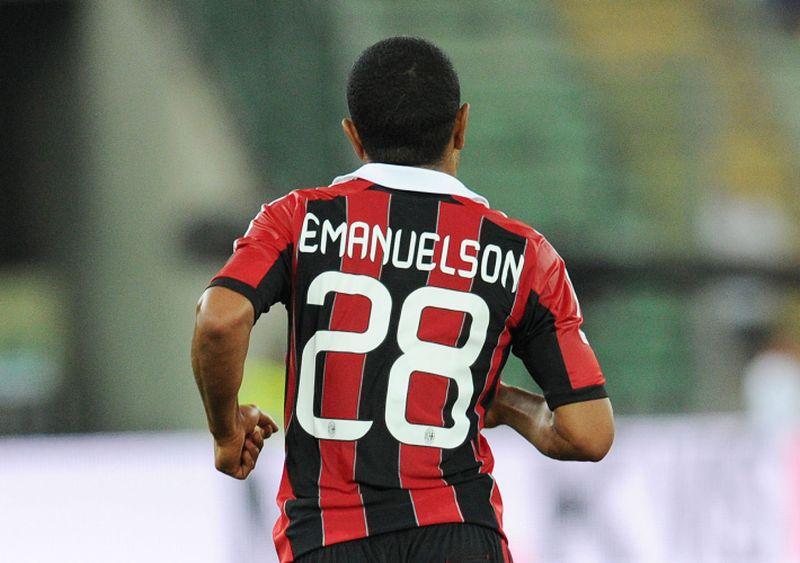 Emanuelson: 'Felice di essere tornato al Milan, sono un terzino'