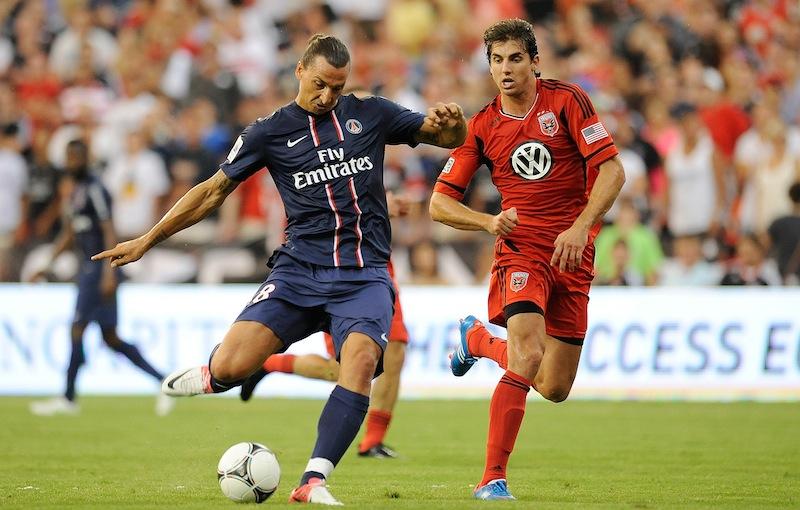 Francia: Tapie massacra Ibrahimovic!