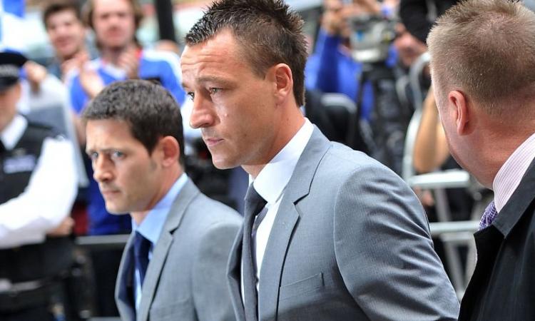 Conte, senti Terry sul futuro di Kane: 'Non vincerà nulla al Tottenham' VIDEO
