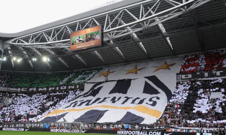 Cori contro il Napoli, Juventus Stadium a rischio squalifica