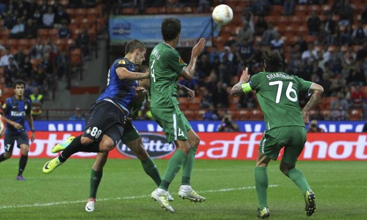 Inter, Livaja: |Va a Siena se parte Calaiò