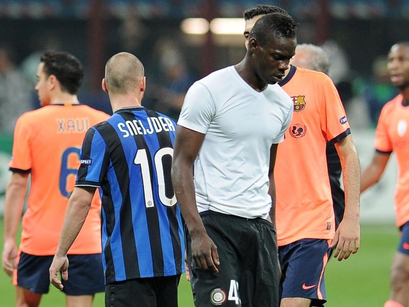 Balotelli a San Siro dopo Inter-Barcellona