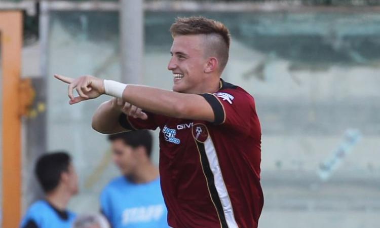 Serie B: Comi lancia la Reggina, 0-1 a Bari
