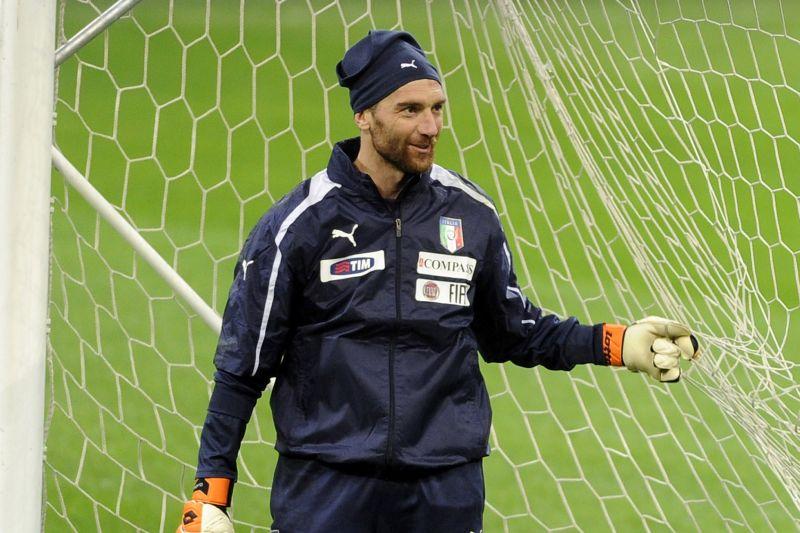 Napoli, De Sanctis: 'Pelizzoli mi ha impressionato'