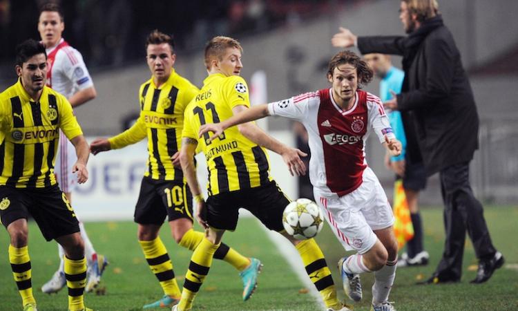 Manchester United, UFFICIALE: accordo per Blind VIDEO