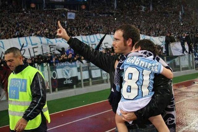 Tifosi Lazio: vivo il ricordo di Gabriele Sandri