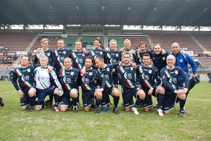 Calcio e solidarierà: domani a Salizzone in campo Sindaci contro Sacerdoti