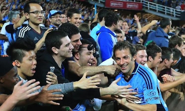 Del Piero in Australia e Anelka a Torino (dopo Bendtner): Juve, che senso ha?