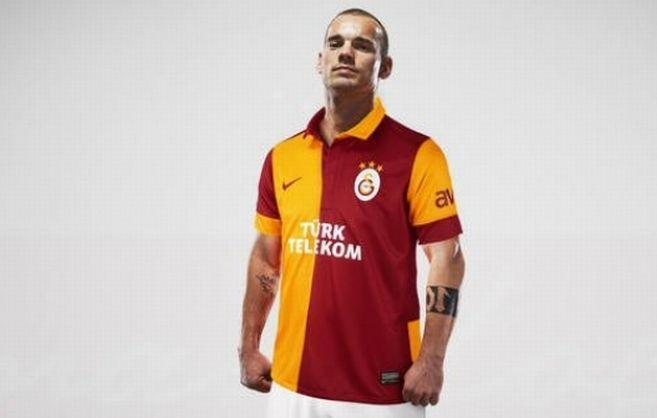 Sneijder paga solo il 15% di tasse, la Turchia nuova El Dorado per i calciatori