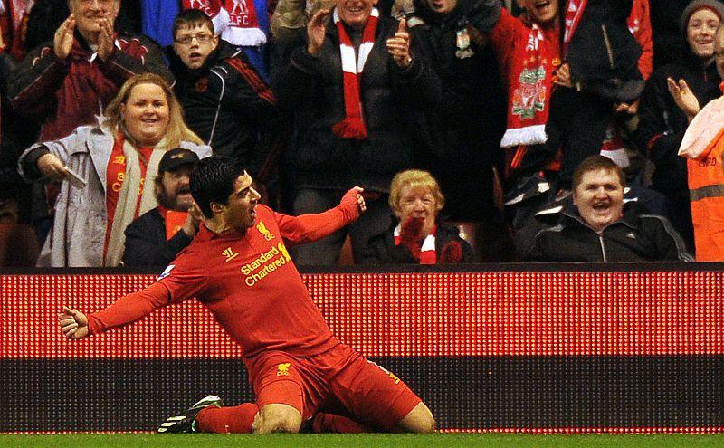 Premier: il Chelsea perde in casa contro l'ultima, Suarez trascina il Liverpool