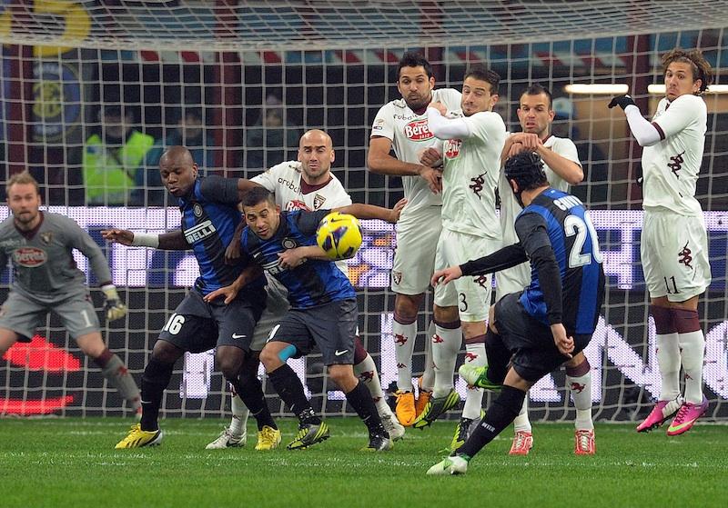 Ag. Chivu: 'Resta all'Inter'