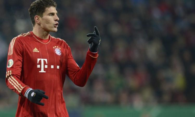 Ag. Mario Gomez: 'Contatti con Juve e Inter'